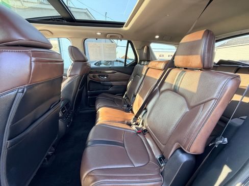 Used 2024 Honda Pilot Elite image 26