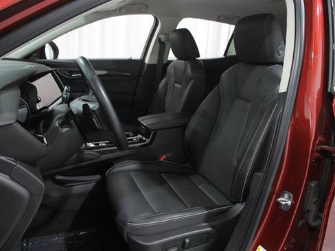 Used 2023 Buick Envision Essence FWD image 5