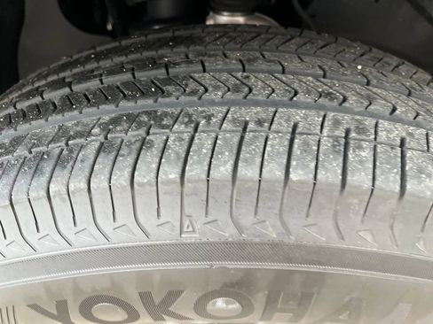 Certified 2025 Toyota 4Runner SR5 image 30