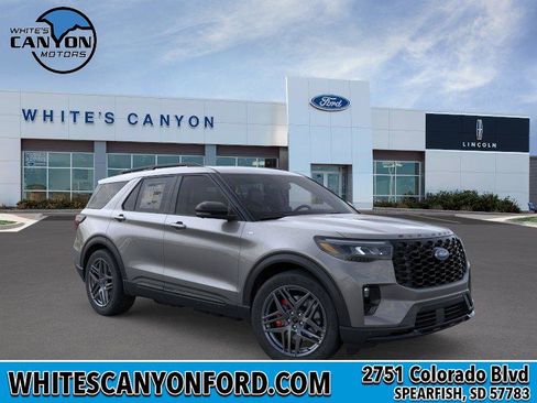 New 2026 Ford Explorer ST-Line w/ ST-Line Street Pack image 7