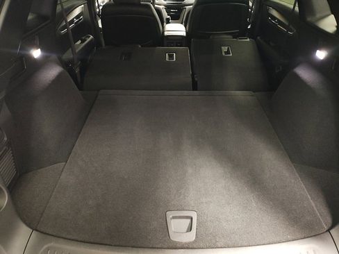 Used 2020 Cadillac XT5 Luxury image 16