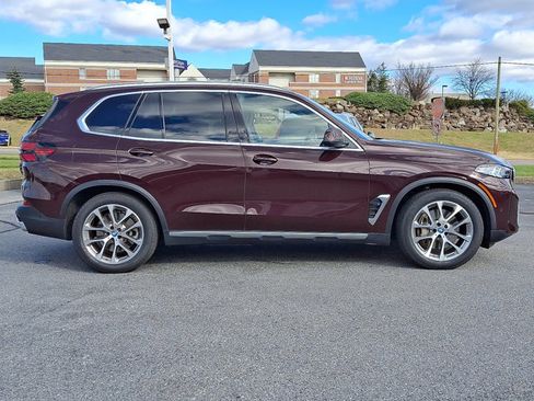 Certified 2024 BMW X5 xDrive50e w/ Executive Package image 7
