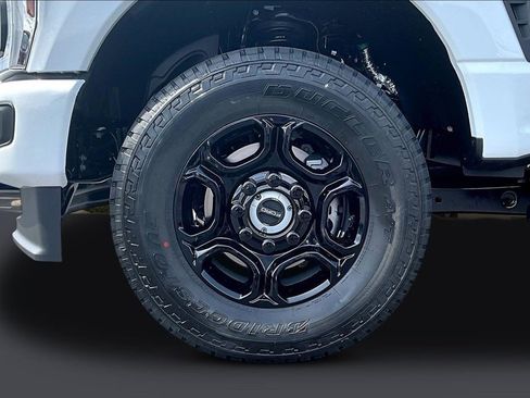 New 2026 Ford F250 XL AWD/4WD image 13