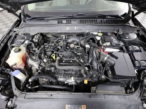 Used 2019 Ford Fusion SE FWD image 37
