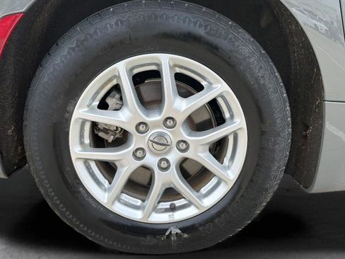 Used 2022 Chrysler Pacifica Touring-L FWD image 22