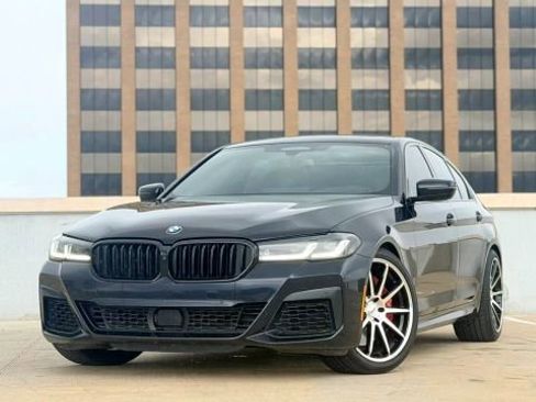 Used 2023 BMW M550i xDrive w/ Dynamic Handling Package AWD/4WD image 1