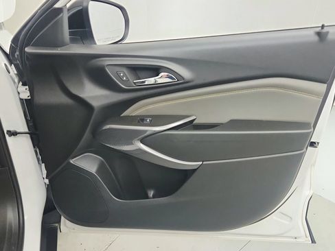 Used 2024 Chevrolet Trax ACTIV FWD image 28