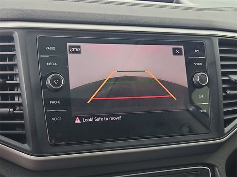 Used 2021 Volkswagen Atlas SE w/ Panoramic Sunroof Package image 20