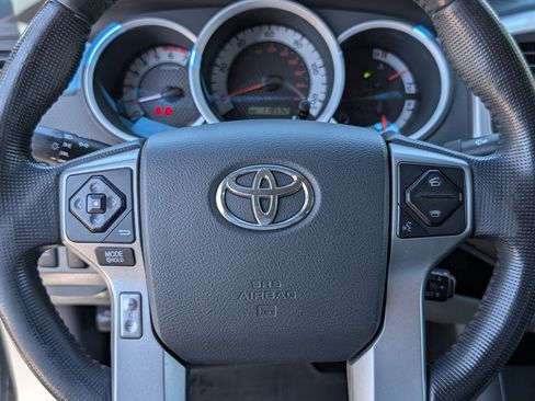 Used 2014 Toyota Tacoma 4x4 Double Cab w/ TRD Sport Package image 18