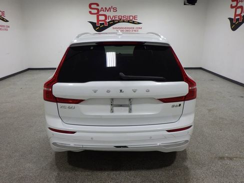 Used 2022 Volvo XC60 B6 Inscription w/ Advanced Package image 4