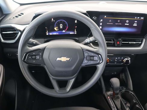 Certified 2025 Chevrolet TrailBlazer LT AWD/4WD image 11