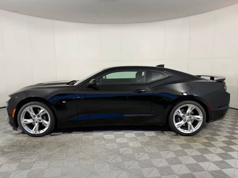 Used 2022 Chevrolet Camaro SS RWD image 3