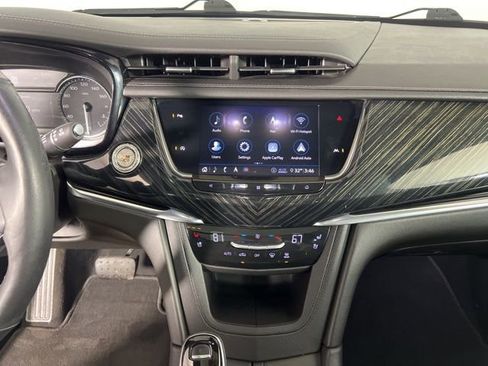 Used 2020 Cadillac XT6 Premium Luxury image 21