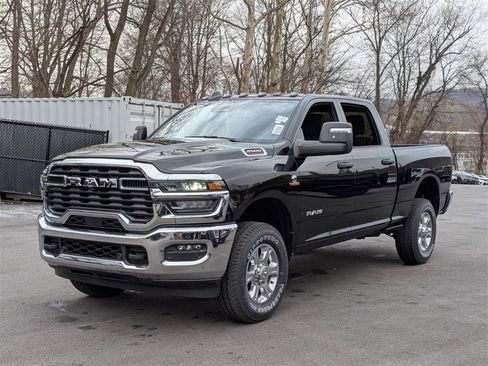 New 2025 RAM 2500 Big Horn image 8