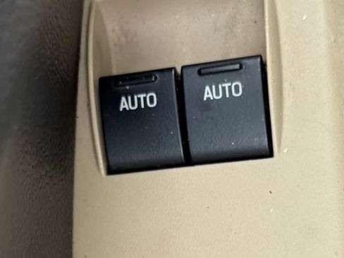 Used 2006 Ford Mustang GT Premium image 21