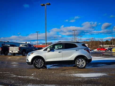 Used 2019 Buick Encore Preferred image 7