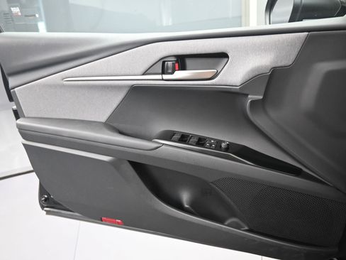 Certified 2025 Toyota Camry LE w/ Convenience Package image 16