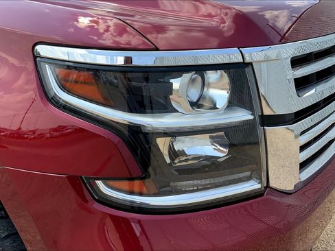 Used 2017 Chevrolet Tahoe LT AWD/4WD image 28