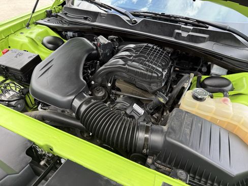 Used 2023 Dodge Challenger SXT w/ Blacktop Package RWD image 33