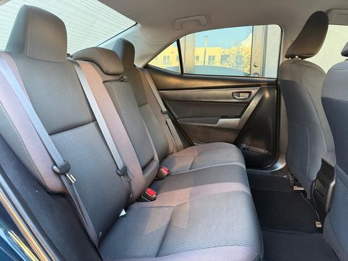 Used 2018 Toyota Corolla XLE image 21