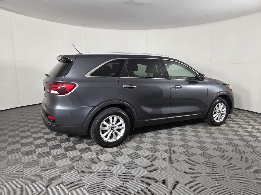 Used 2020 Kia Sorento LX w/ LX I4 Convenience Package FWD image 4