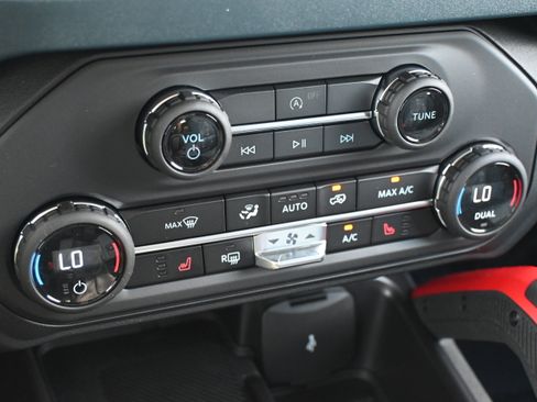 New 2026 Ford Bronco Heritage Edition AWD/4WD image 24