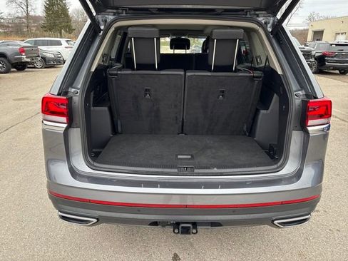 Used 2025 Volkswagen Atlas SEL AWD/4WD image 24