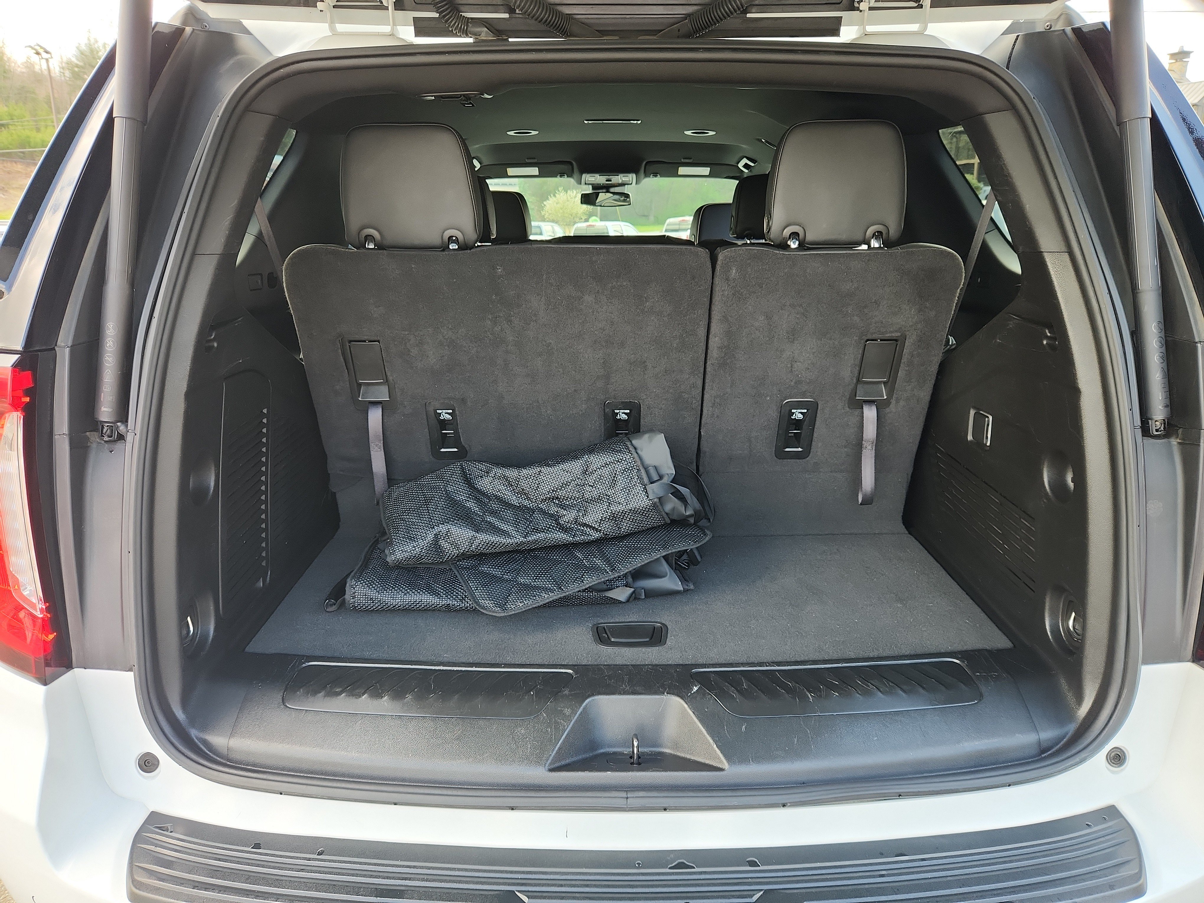 Used 2024 GMC Yukon SLT AWD/4WD image 45