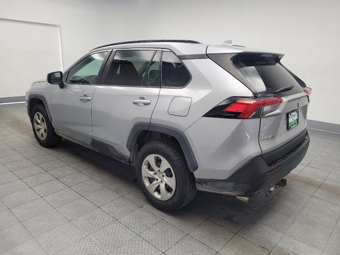 Used 2021 Toyota RAV4 LE FWD image 5