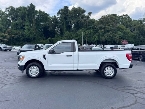 Used 2022 Ford F150 XL w/ Equipment Group 101A High RWD image 3