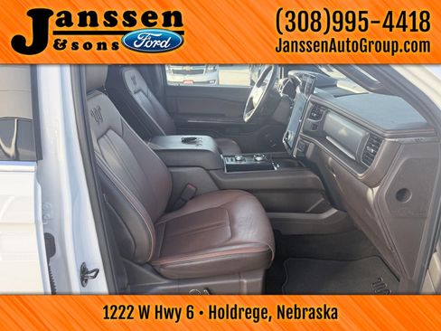 Used 2023 Ford Expedition King Ranch AWD/4WD image 17