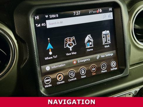 Used 2023 Jeep Wrangler Unlimited Sahara w/ Cold Weather Group AWD/4WD image 8