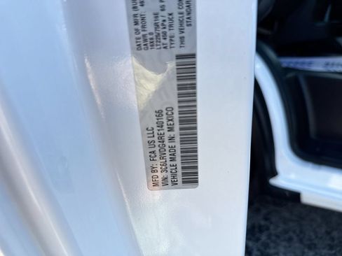 Used 2024 RAM ProMaster 2500 w/ Convenience Group FWD image 29