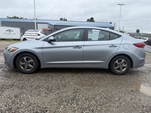 Used 2017 Hyundai Elantra ECO FWD image 2