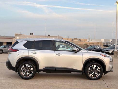 Certified 2023 Nissan Rogue SV image 6