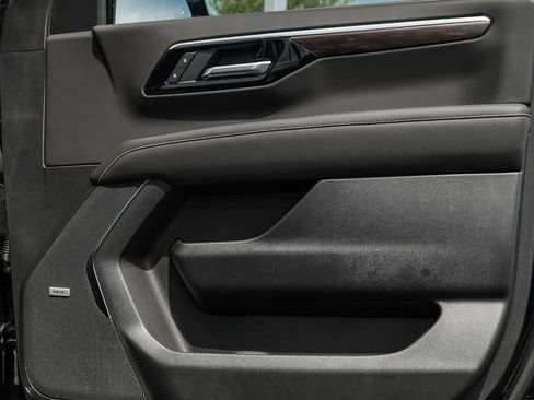 New 2026 Chevrolet Tahoe Premier AWD/4WD image 11