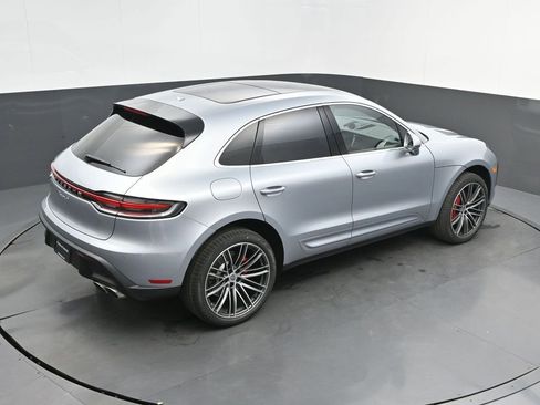New 2026 Porsche Macan S image 32