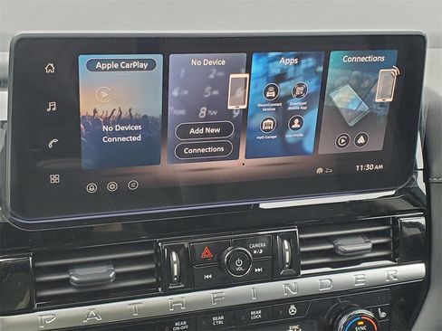 Used 2026 Nissan Pathfinder SL image 32