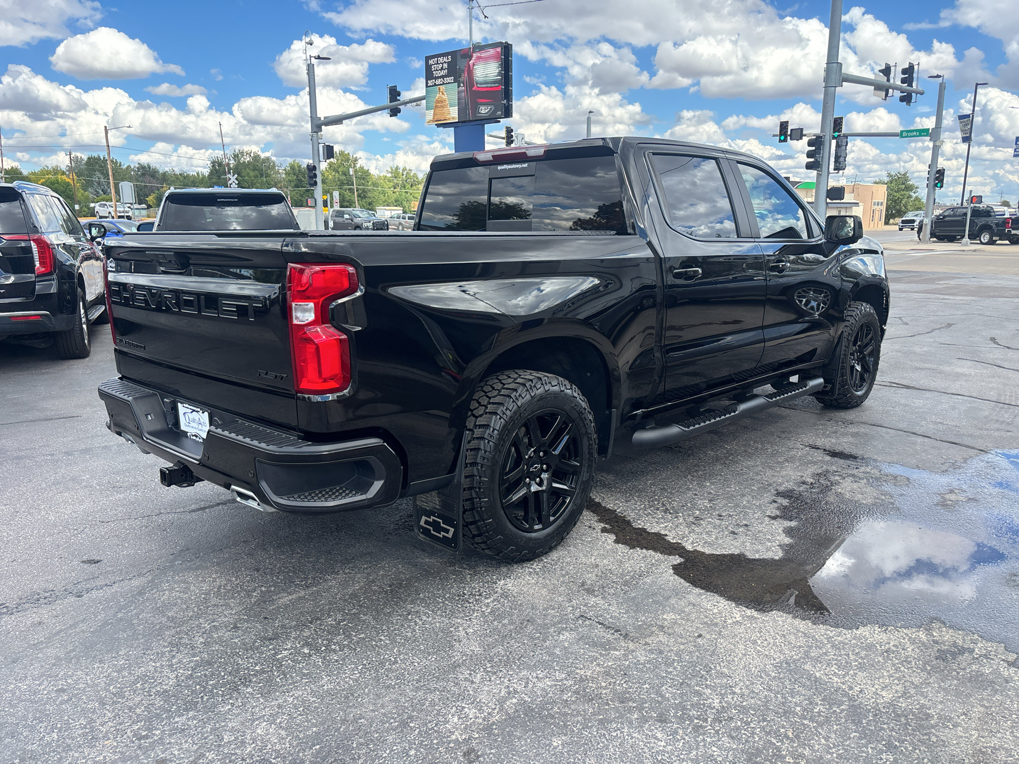 Used 2024 Chevrolet Silverado 1500 RST AWD/4WD image 6