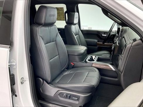 Used 2023 Chevrolet Silverado 2500 High Country w/ LPO, Hitch Package image 6