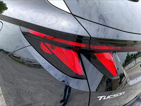Used 2025 Hyundai Tucson SEL FWD image 27