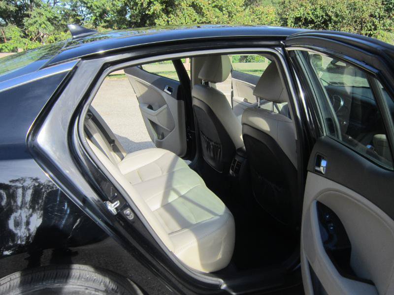 Used 2013 Kia Optima EX w/ Premium Pkg FWD image 12