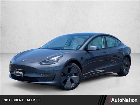 Used 2023 Tesla Model 3 Standard Range RWD image 1