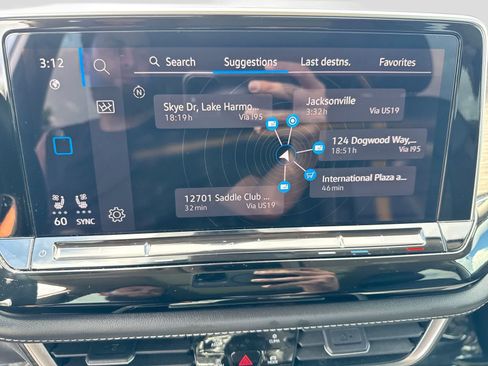 Used 2024 Volkswagen Atlas SEL AWD/4WD image 33