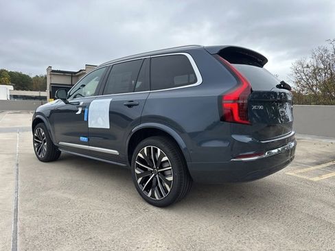 New 2026 Volvo XC90 B6 Plus w/ Protection Package Premier image 5