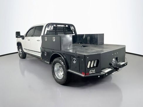 Used 2024 Chevrolet Silverado 3500 High Country w/ High Country Premium Package image 5