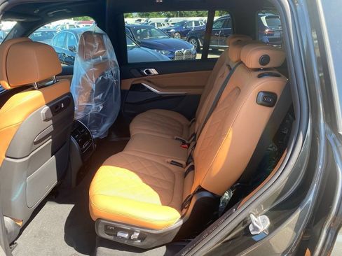 New 2027 BMW X7 xDrive40i w/ M Sport Package AWD/4WD image 7