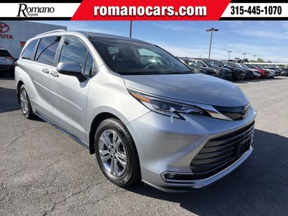 Certified 2023 Toyota Sienna Platinum