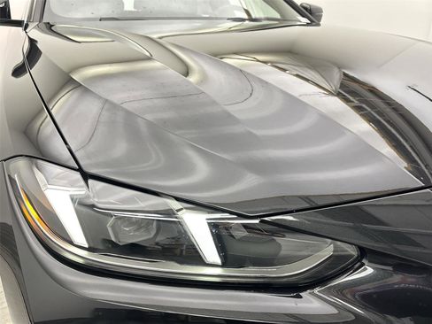 Used 2025 BMW i4 xDrive40i w/ Parking Assistance Package image 18