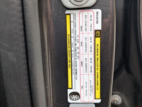 Used 2022 RAM 1500 Laramie w/ Sport Appearance Package image 35